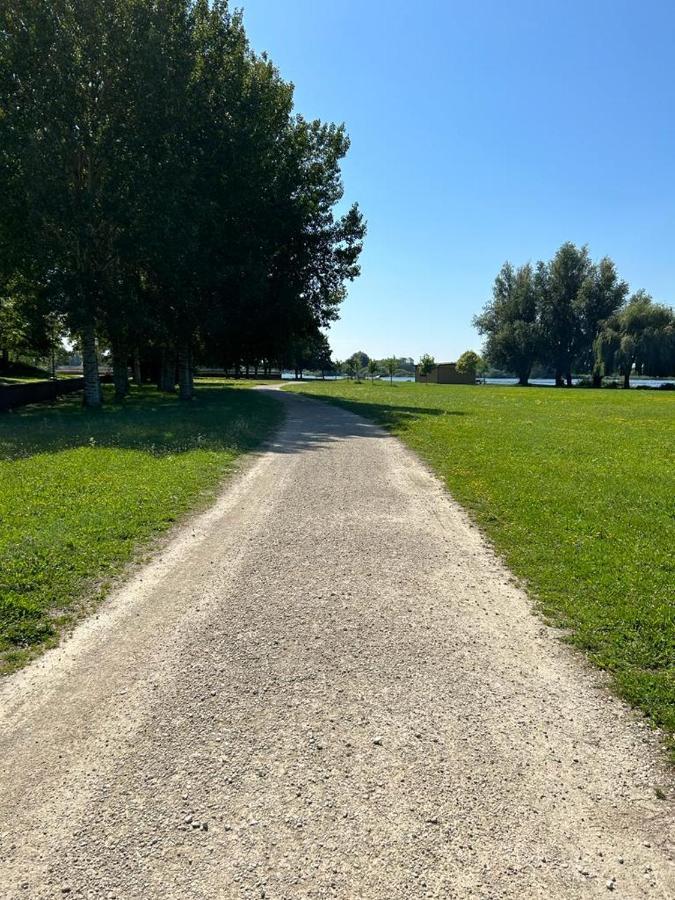 L'Oree Des Lacs, Maison De Village Tout Confort Radonvilliers Екстериор снимка