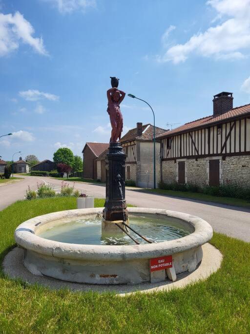 L'Oree Des Lacs, Maison De Village Tout Confort Radonvilliers Екстериор снимка